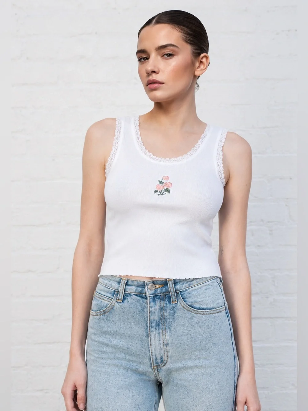 RARE Brandy Melville J. Galt Ronnie Lace floral Embroidered CropTank Top White